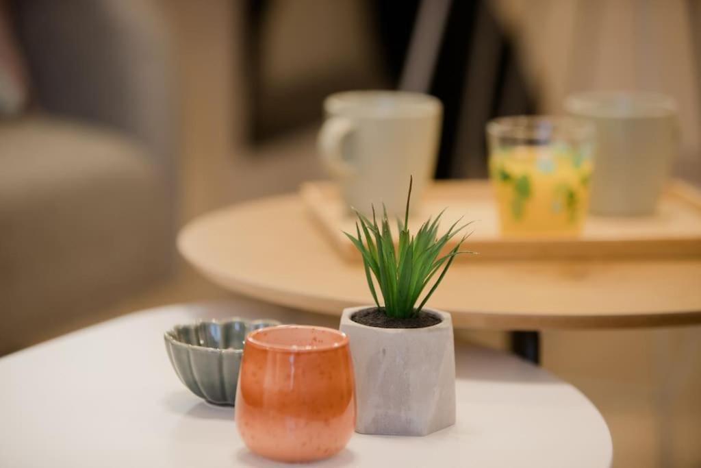 Apo-Zachari Elegant Apartment Lárisa Eksteriør bilde